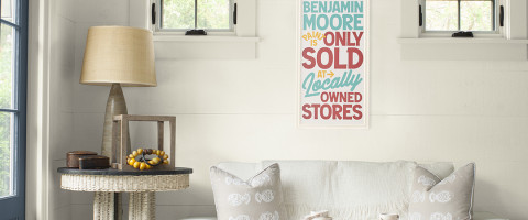 Simply White Room